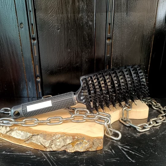 Brosse capillaire douce – Spéciale compléments